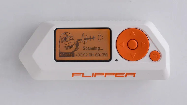 Flipper Zero recebe a sua primeira grande atualização e ganha novos recursos